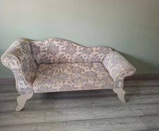 Chaise Lounge
