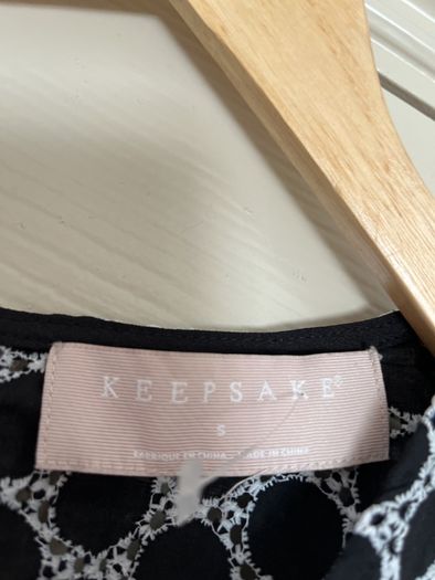 Keepsake Top