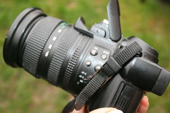 SAMSUNG PRO 815 Digital Bridge Camera, Like dslr with Accessories, Working condition