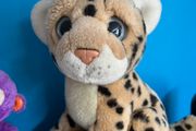 Toy leopard collectable