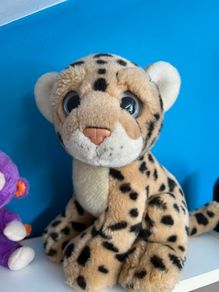 Toy leopard collectable
