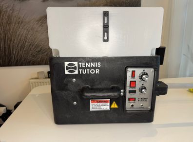 Tennis Tutor ProLite Ball Machine Excellent Condition E1,300