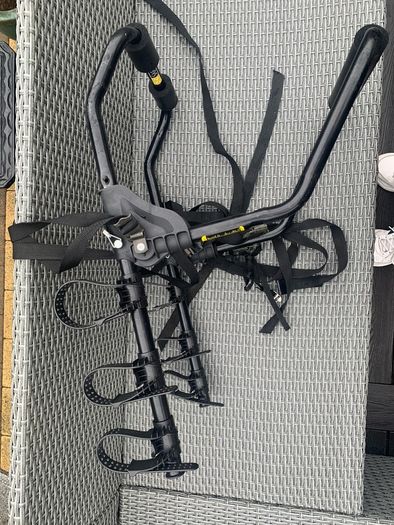 Saris 3 bike carrier for saloon car