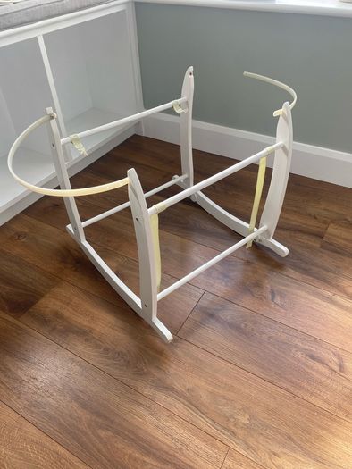 Moses basket