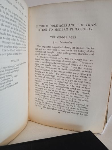 A Student's History of Philisophy by Arthur Kenyon Rogers (GT896)