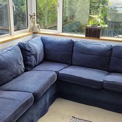 Corner Sofa with 2 sets of covers