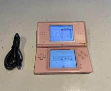Nintendo DS Lite