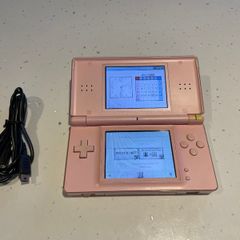 Nintendo DS Lite
