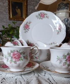 "Queen Ann" bone china tea set