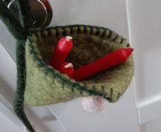 2026 felted wool mistletoe taper holder