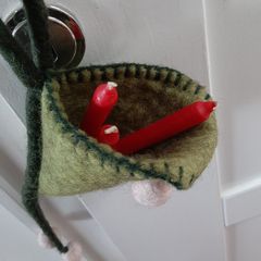 2026 felted wool mistletoe taper holder