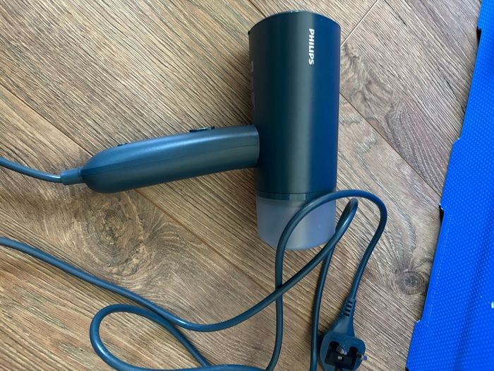 Philips Handheld Garment Steamer 3000 Series