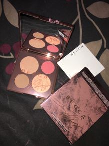 BNIB becca X Chrissy teigan glow face palette