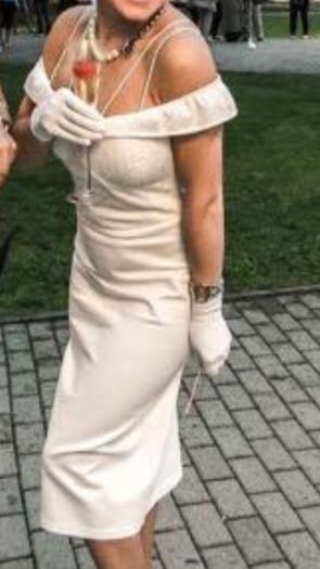 White stunning dress