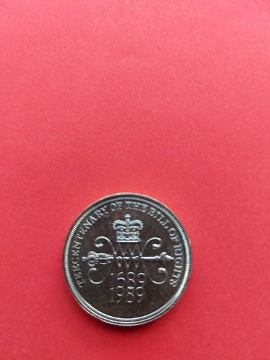 1989 Bill of Rights unc Two Pound Coin