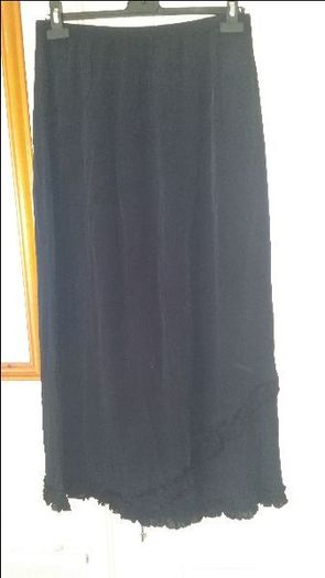 Maxi black Skirt Marks&Spencer size UK12 EU40 Postage included