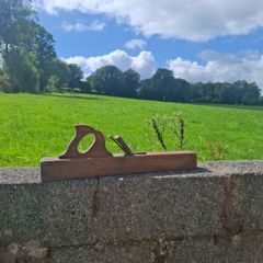Old tool wood planer possible to post