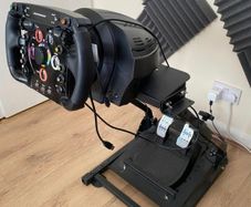 thrustmaster t300 rs