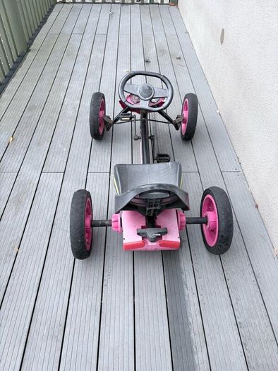Berg Pearl cart
