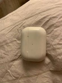 AirPods Pro 2 USB-C Charging Case - Genuine Apple