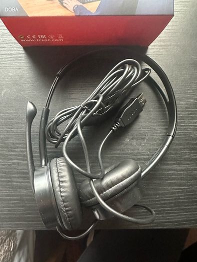 PC Headphones x3 sets