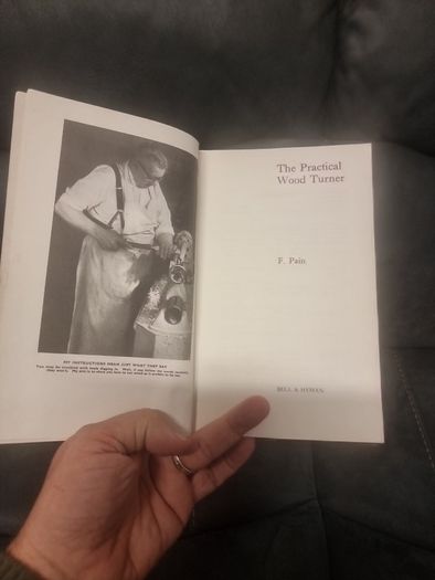 The Practical Woodturner (Paperback)