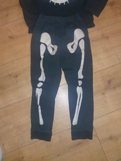 Only 2 Euro Each Picture!! - Halloween Items