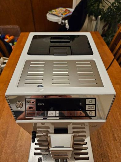 De'Longhi Eletta Cappuccino TOP Premium Coffee Machine