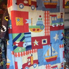 Nursery duvet cover & curtains