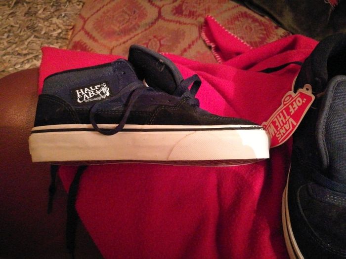 vans runners(childrens size 13.5 us)