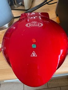 Mini cupcake maker
