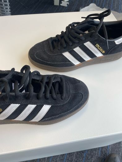 Black Adidas Spezial