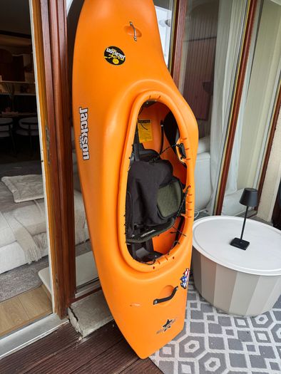 Jackson Kayak - Whitewater Playboat - Great condition