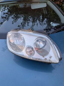 Caddy/touran drivers side headlight