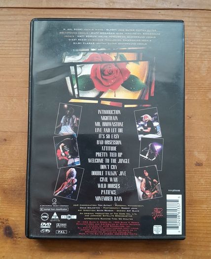 Guns n Roses - Use Your Illusion - World Tour - 1992 In Tokyo