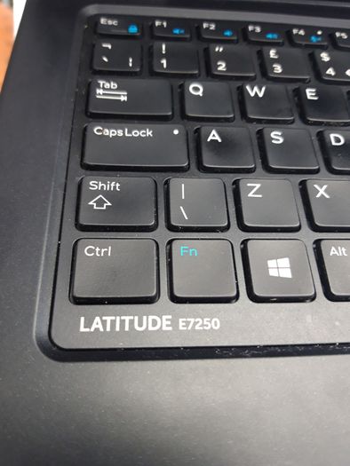 Dell Latitude E7250 12.5" Laptop  i7 , 5th Gen, 8GB RAM, 512GB SSD, Windows 10 Pro +office 2007 webcam +graphics 520 + touch screen