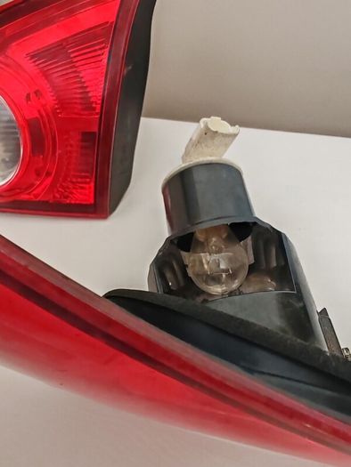 OEM Tail Lights for Nissan Qashqai J10 (First Gen) - Pair