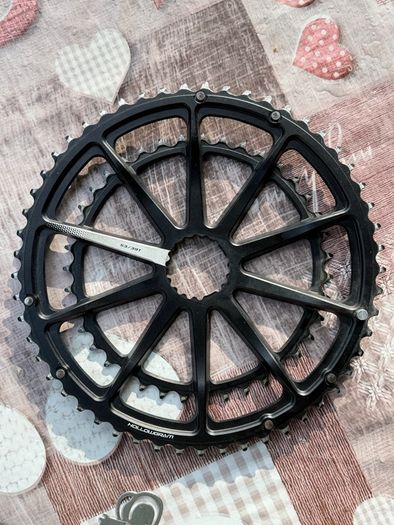 Bike Cranks, Cannondale Spidering 53/39, 10 arms, Used in great condition