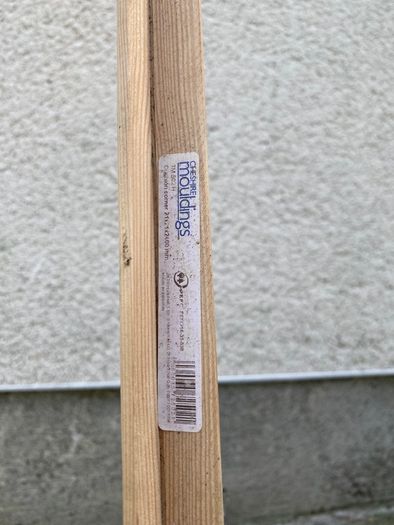Wood Cushion Corner Moulding