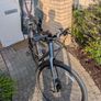 Giant Escape bike - excellent condition Image 9