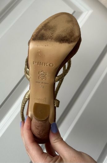 Pinko sandals