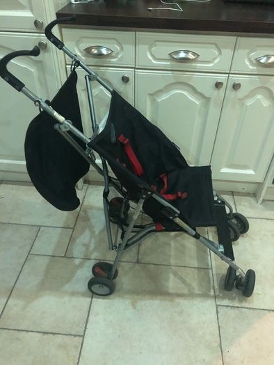 Travel pushchair