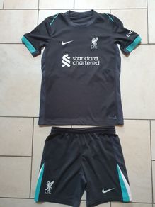 Liverpool kit kids large