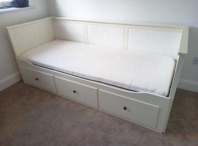 Ikea HEMNES Daybed white