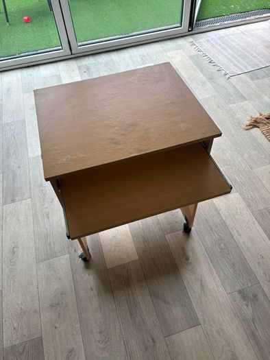 free desk