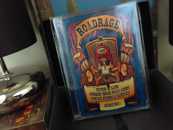 Roadrage ! 2003 ! DVD ! Featuring: Slipknot, Soulfly, Ill Nino and Many More !