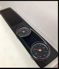 Mercedes Benz E Class Cluster Display