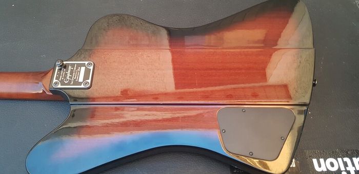 Epiphone Thunderbird bass + hardcase