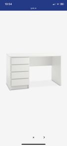 White Desk perfect condition
