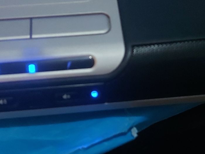HP Pavilion zv6000, .5GB Ram, 60GB HDD, Original Windows XP, Real Genuine Vintage Laptop in excellent condition